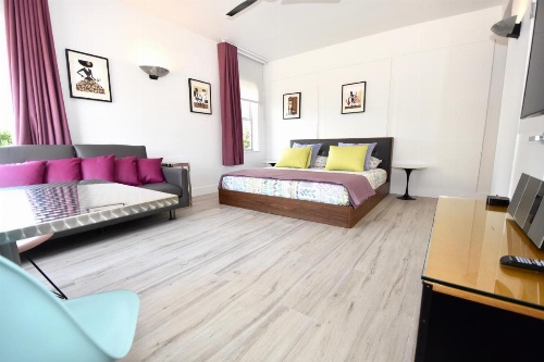 NoBeVIP at the OLSEN on the BEACH! image 33