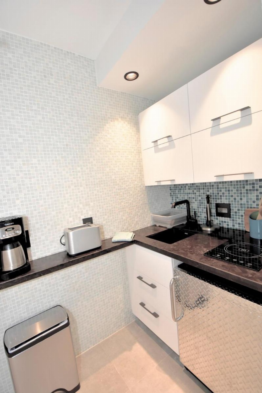 NoBeVIP at the OLSEN on the BEACH!